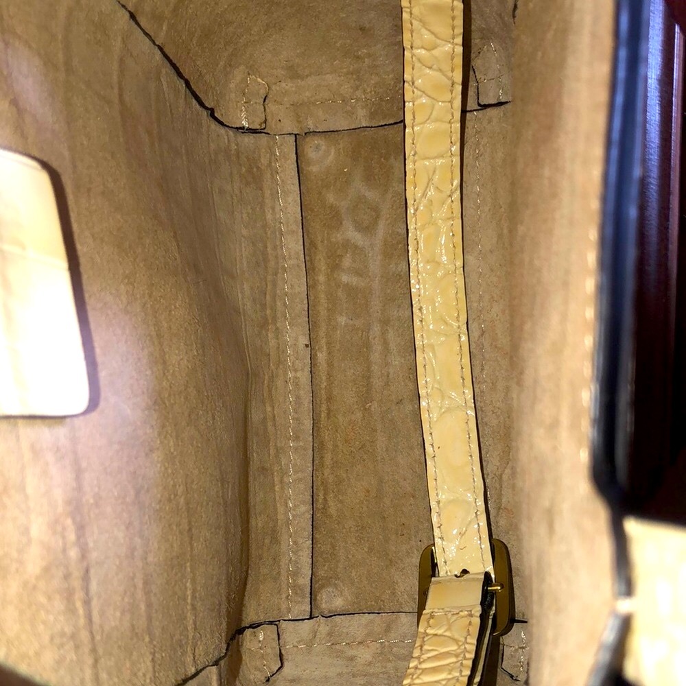 STAUD Leather Crossbody Bag with Adjustable Strap + Insert bag - Picture 7 of 11